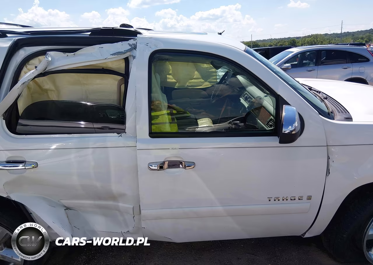 2007 Chevrolet Tahoe Ltz VIN:1GNFK13067J252014 - 12