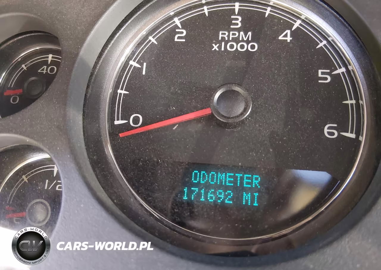 2007 Chevrolet Tahoe Ltz VIN:1GNFK13067J252014 - 14