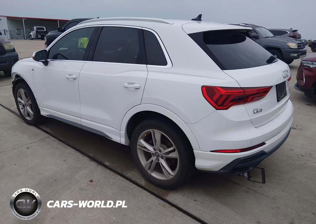 2020 Audi Q3 Premium 45 Tfsi S Line Quattro Tiptronic VIN:WA1DECF30L1006136 - 3