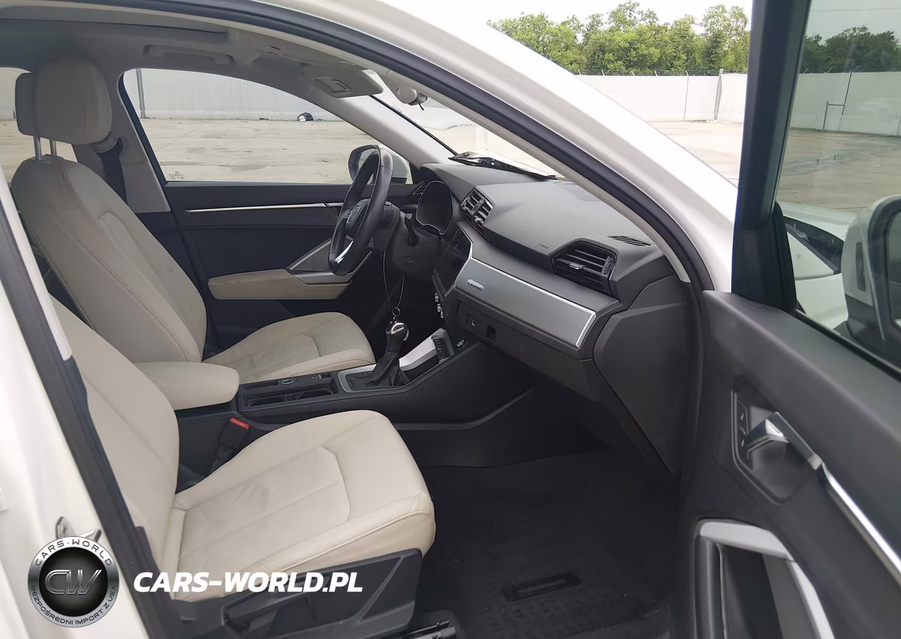 2020 Audi Q3 Premium 45 Tfsi S Line Quattro Tiptronic VIN:WA1DECF30L1006136 - 5