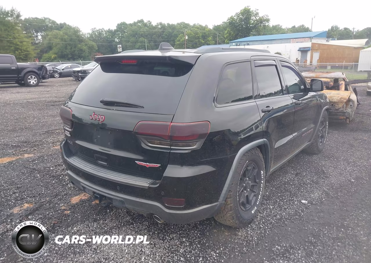 2018 Jeep Grand Cherokee Trailhawk 4X4 VIN:1C4RJFLG1JC326518 - 4