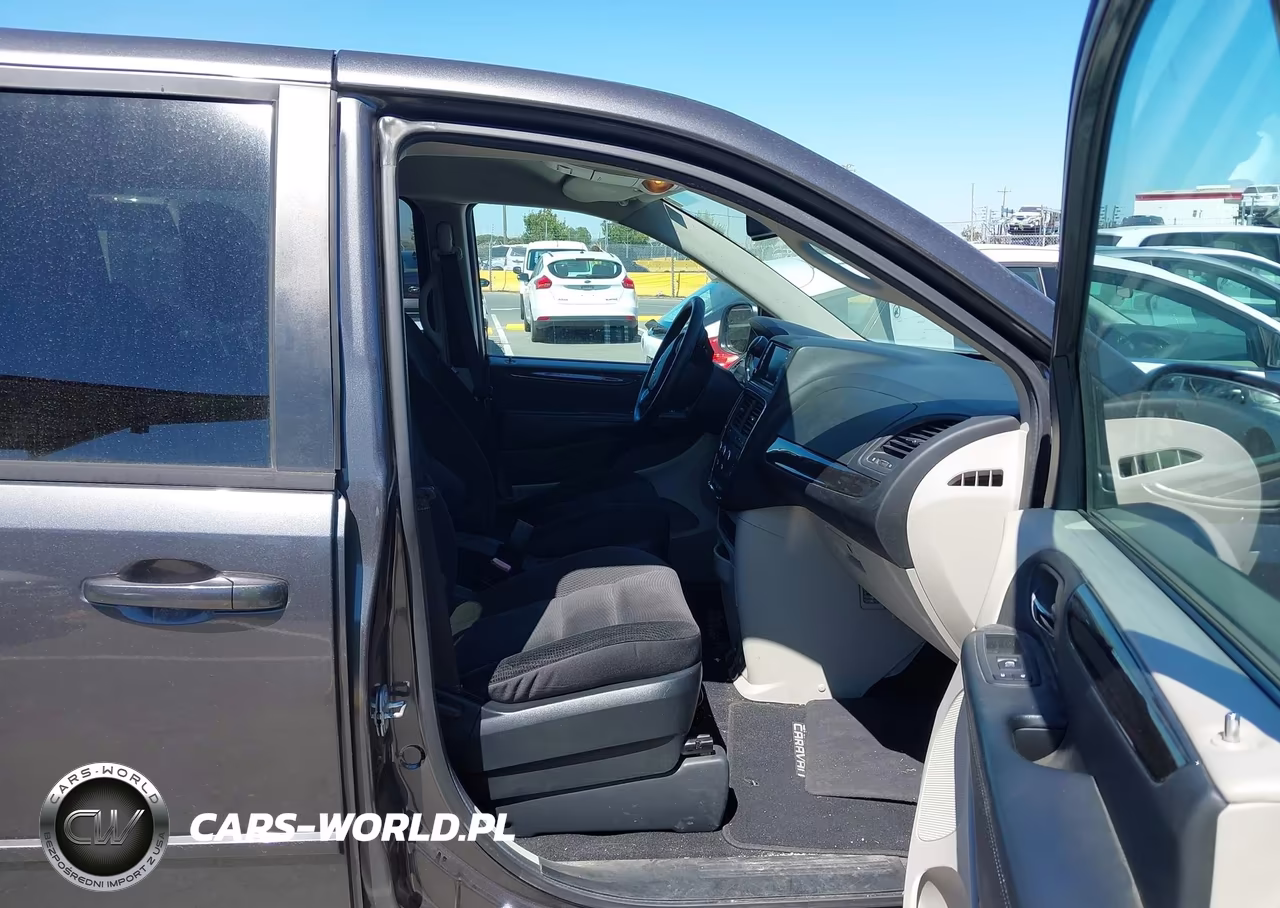 2017 Dodge Grand Caravan Se VIN:2C4RDGBG0HR827979 - 5