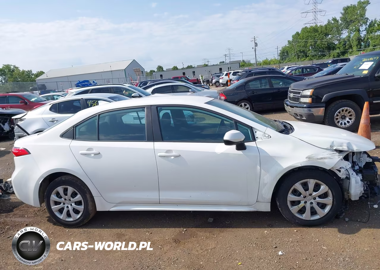 2022 Toyota Corolla Le VIN:5YFEPMAEXNP375796 - 14