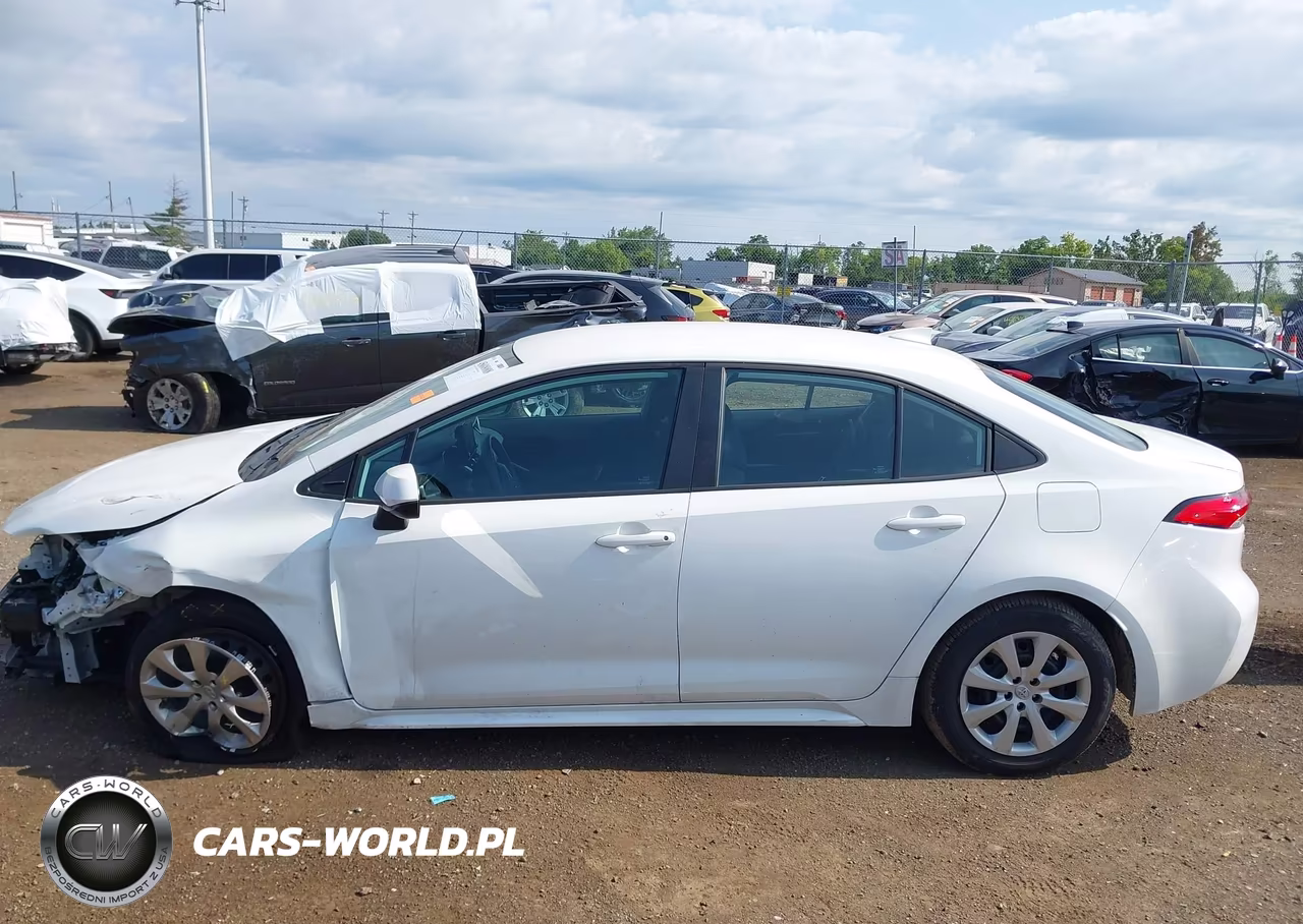 2022 Toyota Corolla Le VIN:5YFEPMAEXNP375796 - 15