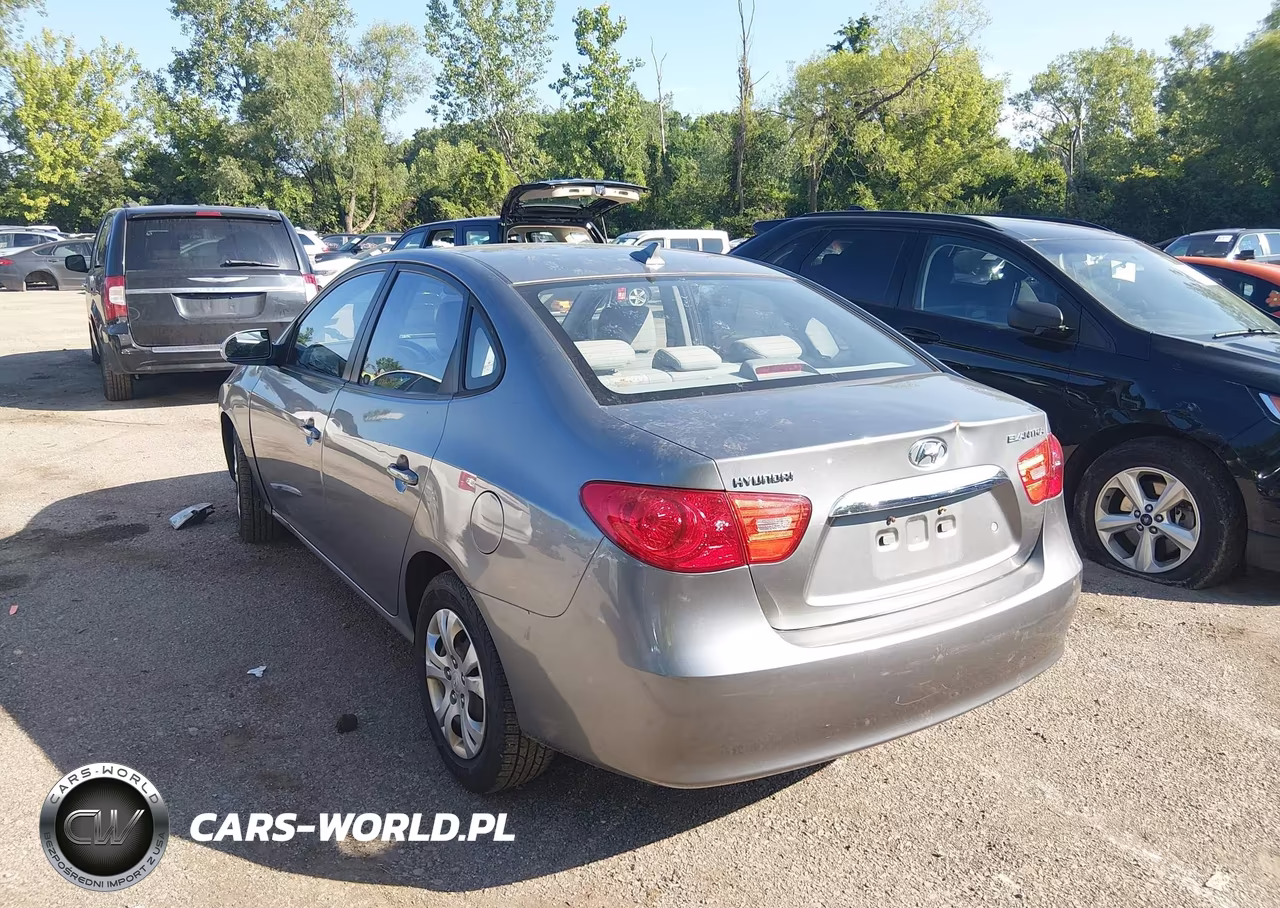 2010 Hyundai Elantra Gls VIN:KMHDU4AD1AU179525 - 3