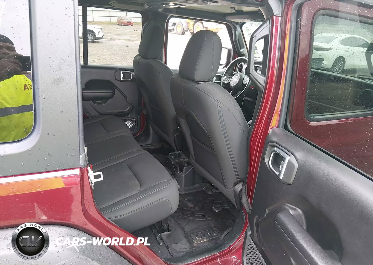 2021 Jeep Wrangler Unlimited Willys 4X4 VIN:1C4HJXDN0MW680449 - 8