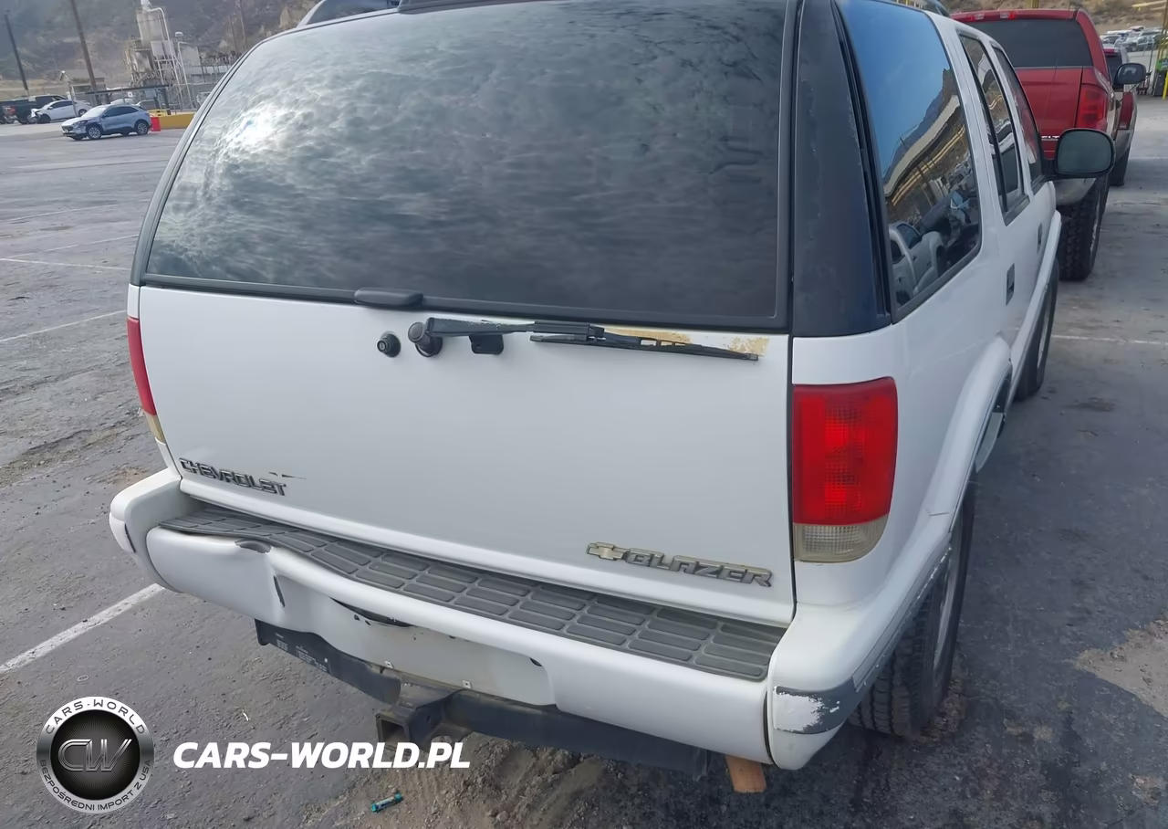 1995 Chevrolet Blazer VIN:1GNDT13W0S2119986 - 13
