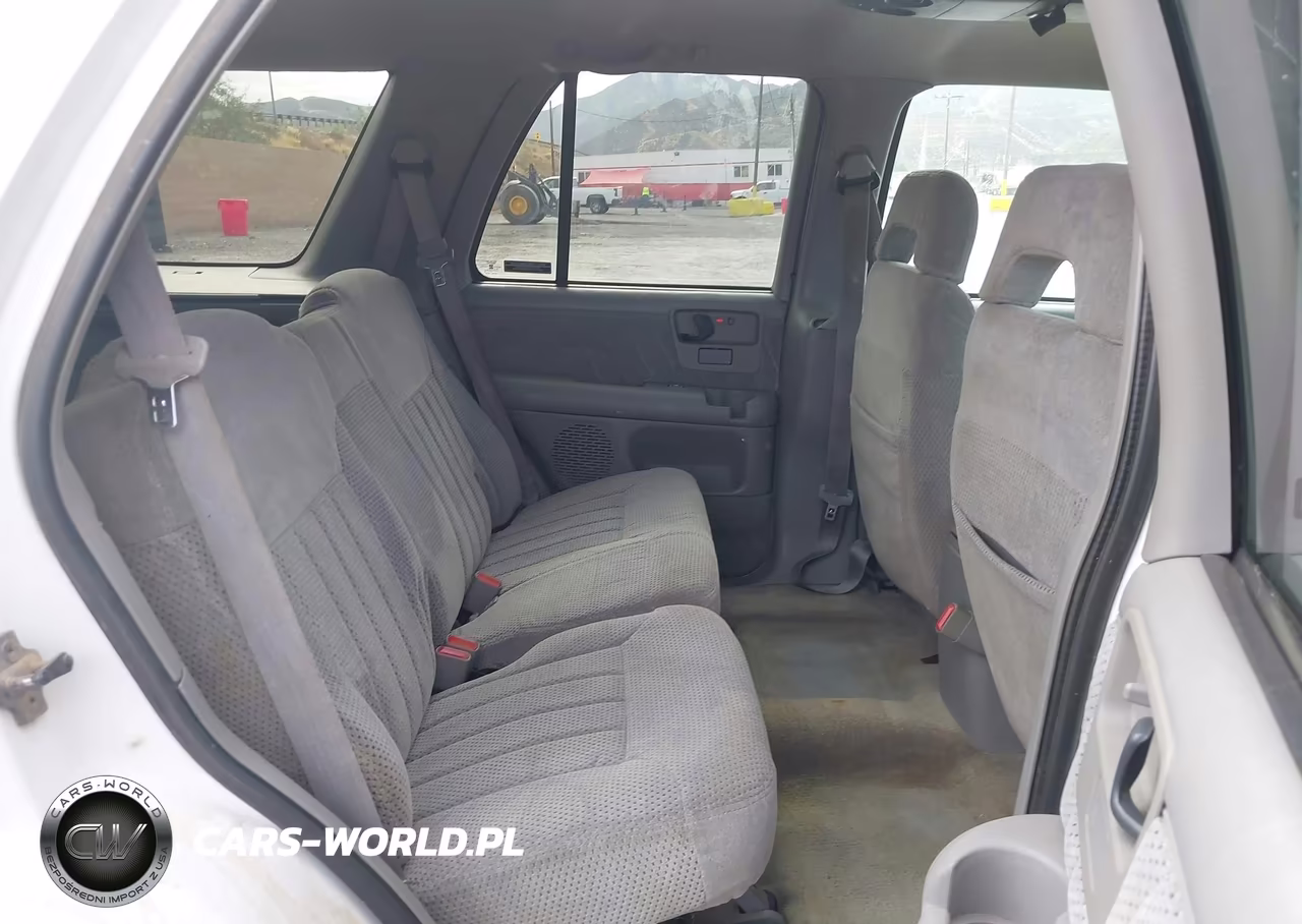 1995 Chevrolet Blazer VIN:1GNDT13W0S2119986 - 8