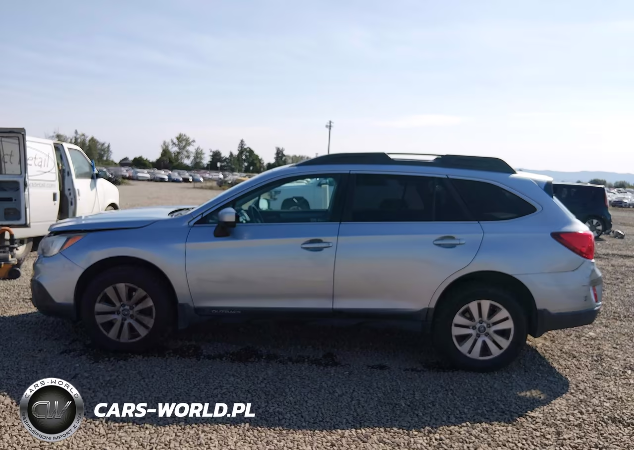 2015 Subaru Outback 2.5I Premium VIN:4S4BSACC1F3350688 - 14