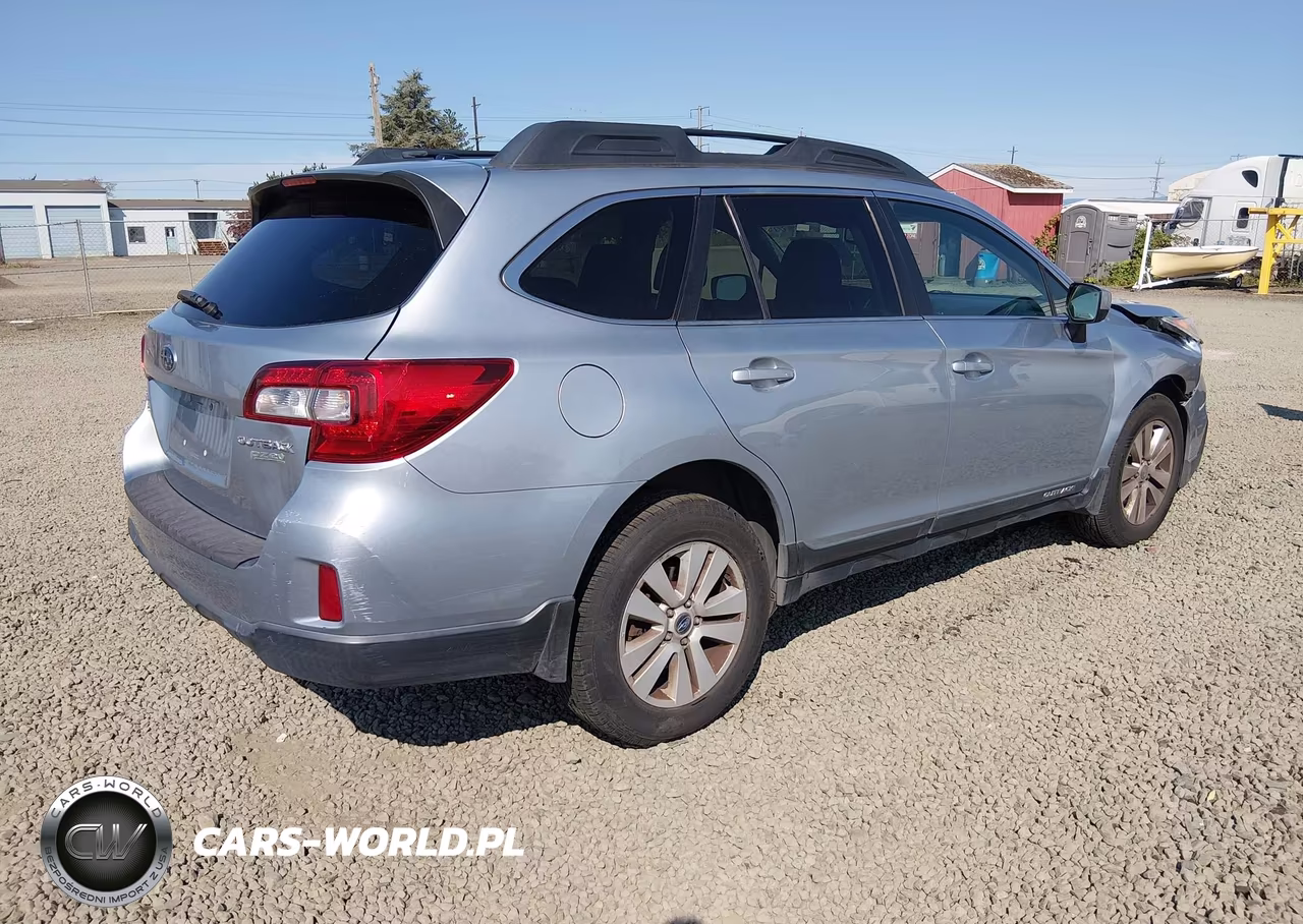 2015 Subaru Outback 2.5I Premium VIN:4S4BSACC1F3350688 - 4