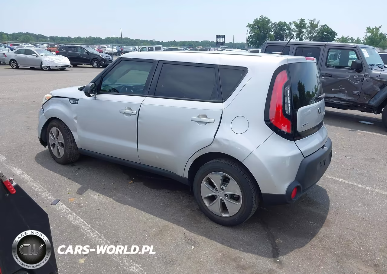 2015 Kia Soul + VIN:KNDJP3A53F7791605 - 3