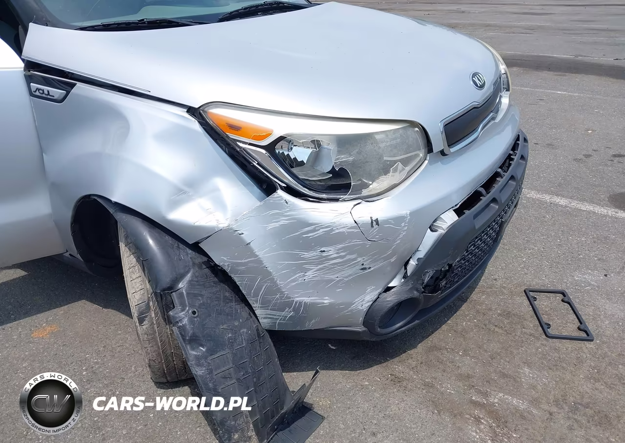 2015 Kia Soul + VIN:KNDJP3A53F7791605 - 6