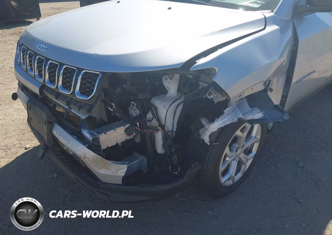 2024 Jeep Compass Latitude 4X4 VIN:3C4NJDBN2RT110342 - 6