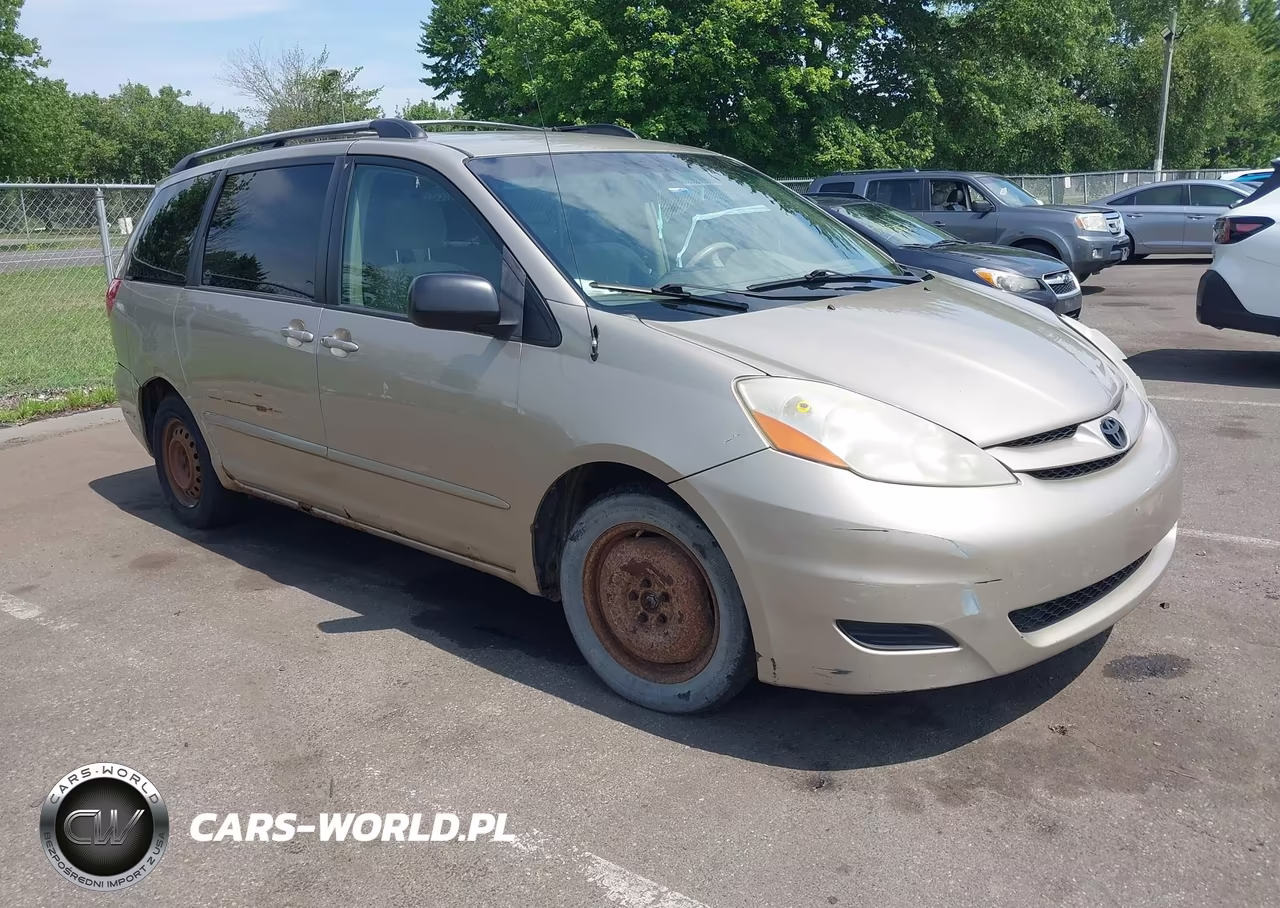 2007 Toyota Sienna Le