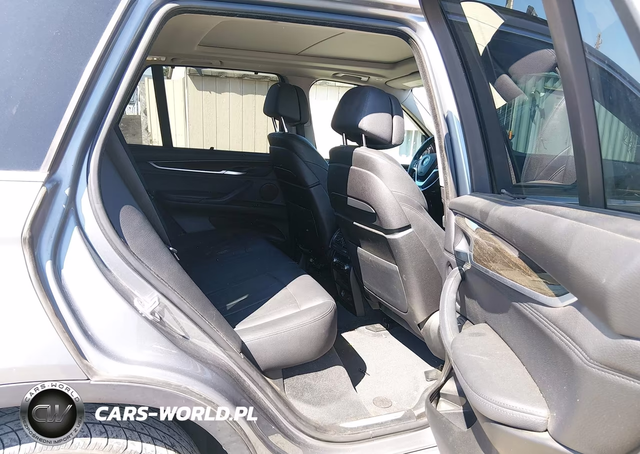 2015 BMW X5 xDrive35D VIN:5UXKS4C55F0J99426 - 8