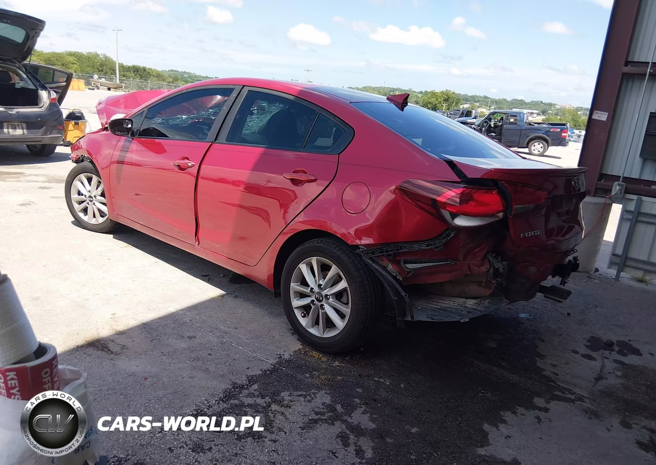 2017 Kia Forte S VIN:3KPFL4A73HE127445 - 3