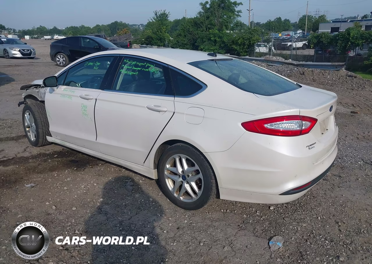 2015 Ford Fusion Se VIN:3FA6P0HD8FR188701 - 3