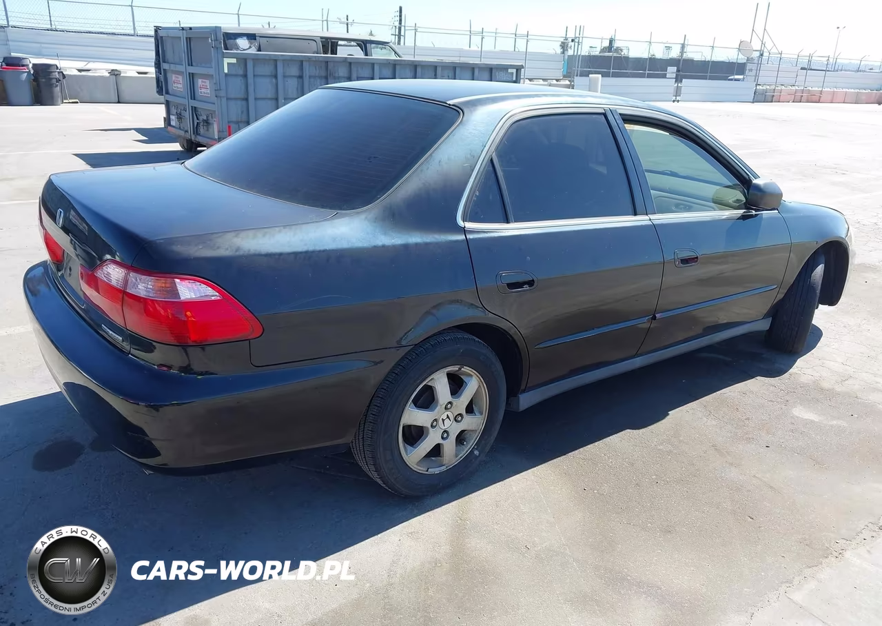 2000 Honda Accord 2.3 Se VIN:JHMCG5679YC014692 - 4