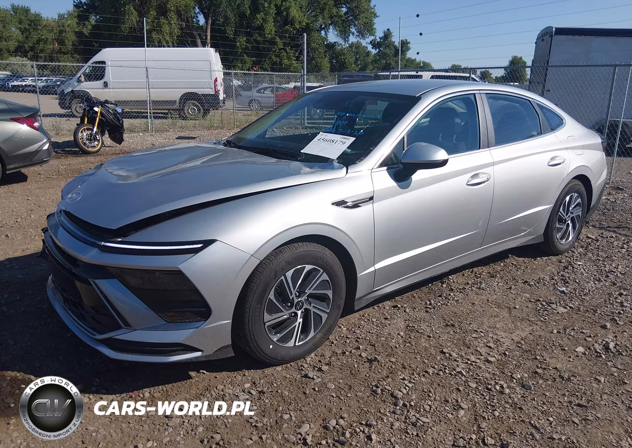 2026 Hyundai Sonata Hybrid Blue VIN:KMHL24JJ6TA168435 - 2