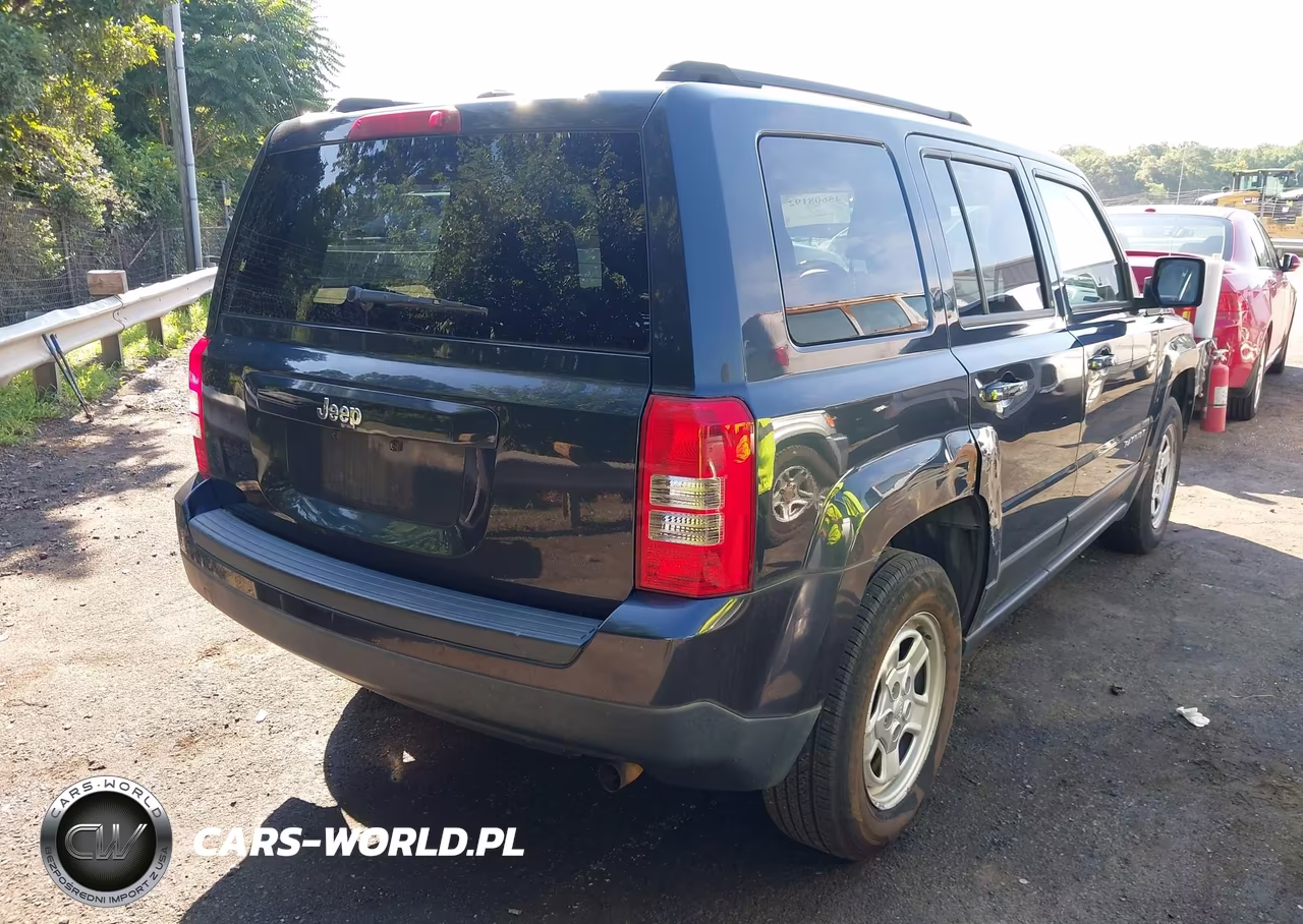 2016 Jeep Patriot Sport VIN:1C4NJPBB1GD526988 - 4