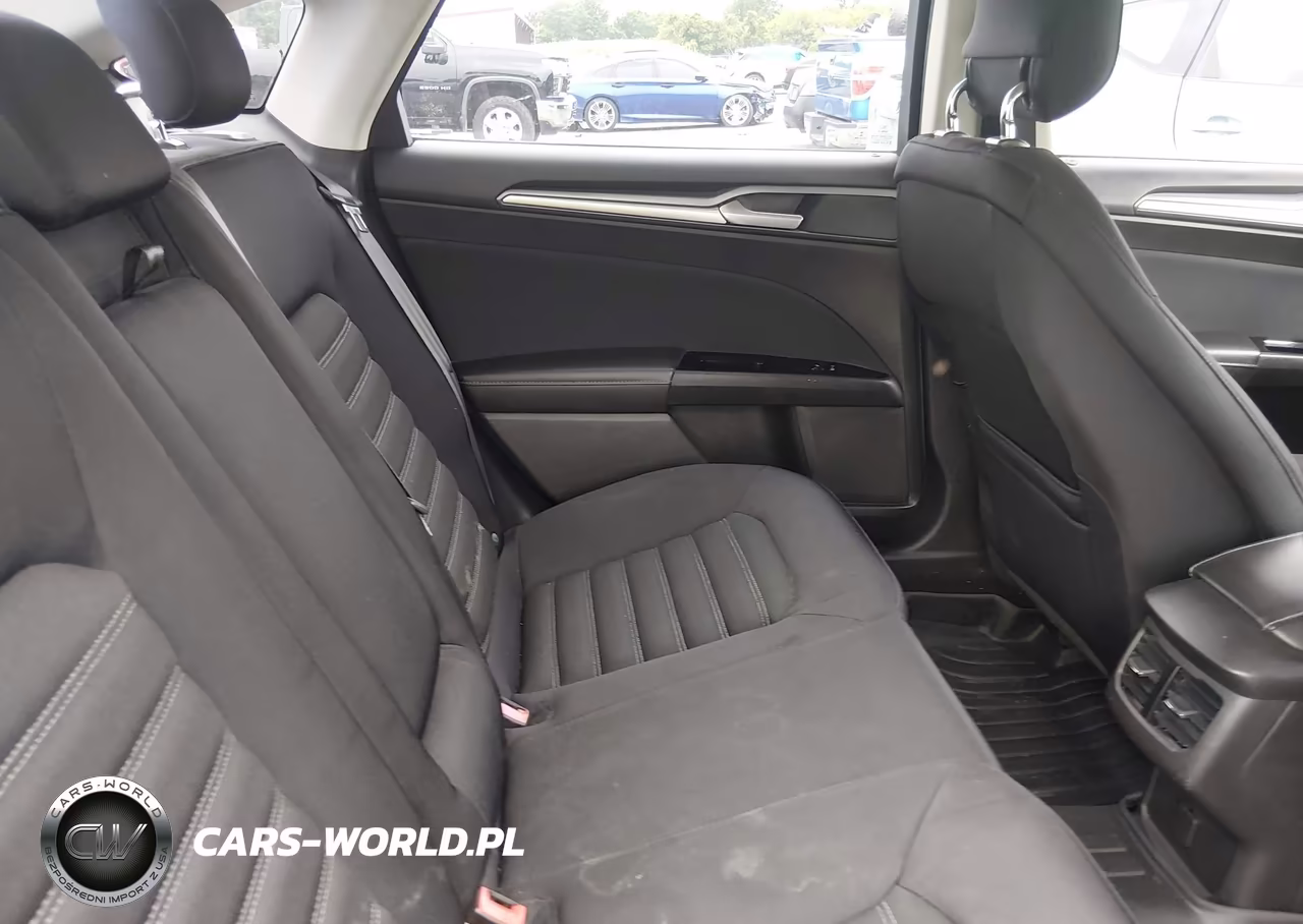 2014 Ford Fusion Se VIN:3FA6P0HD7ER183312 - 8