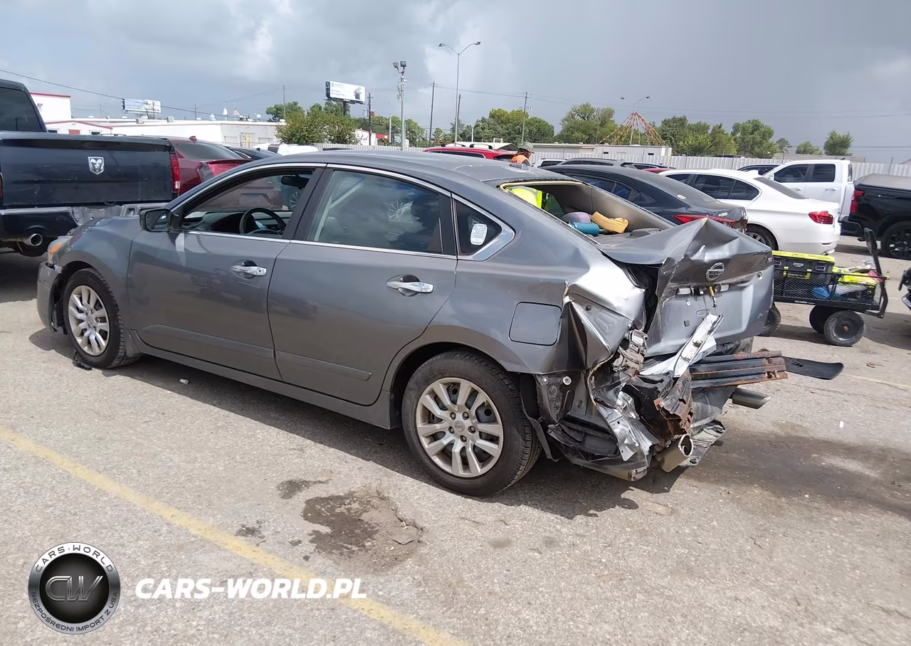 2015 Nissan Altima 2.5 S VIN:1N4AL3AP2FC299013 - 3