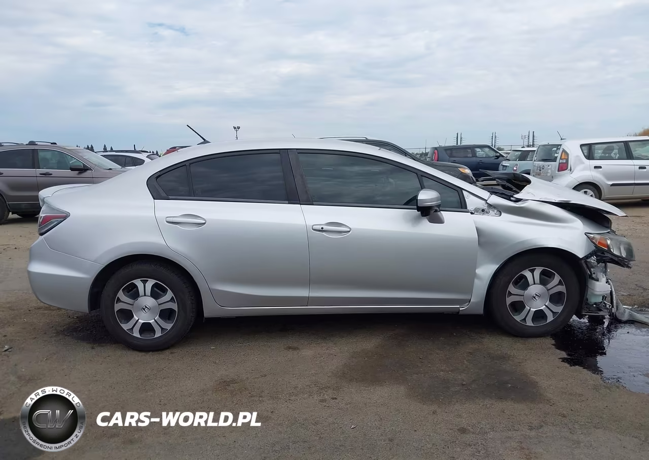 2015 Honda Civic Hybrid VIN:19XFB4F21FE201832 - 14