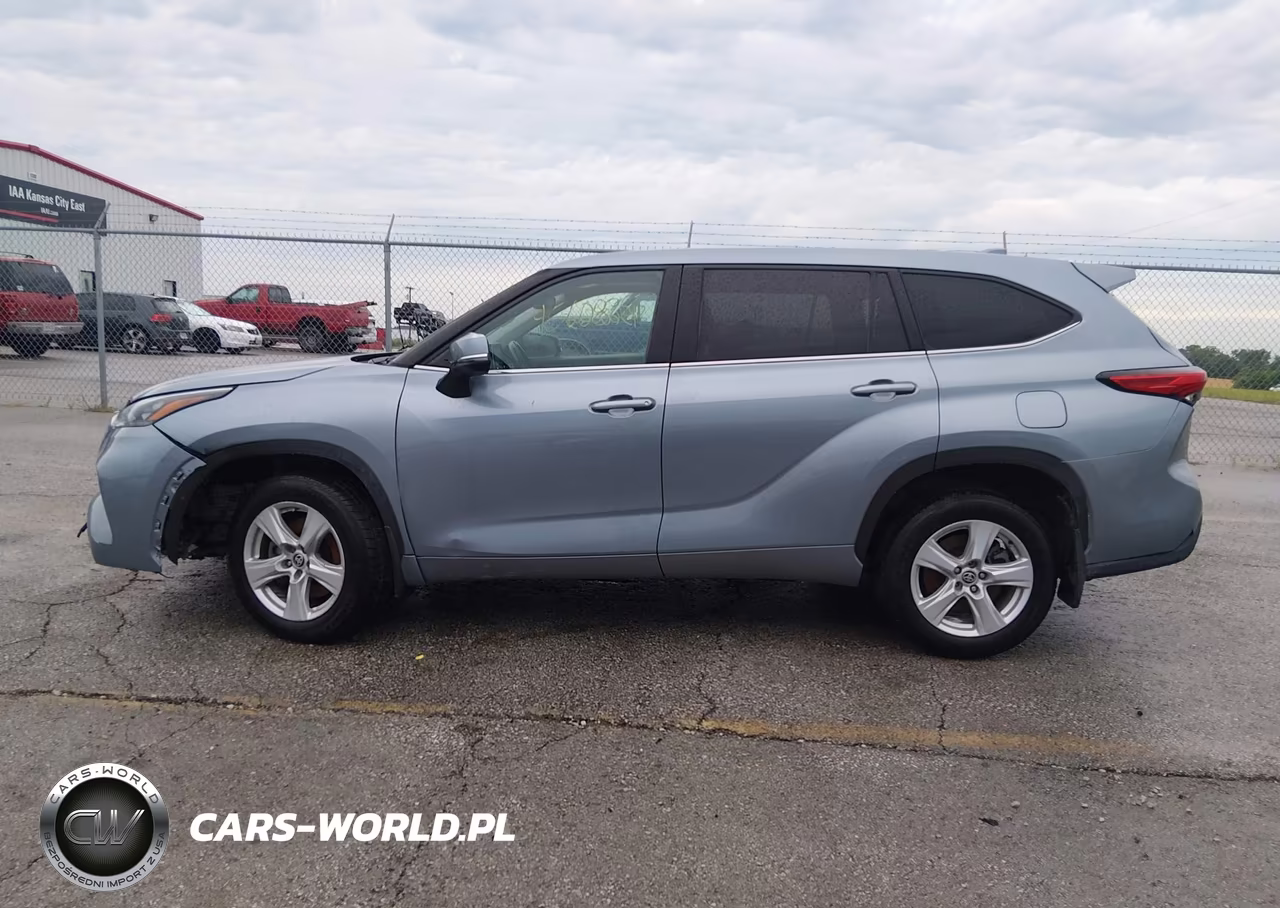 2020 Toyota Highlander Le VIN:5TDBZRBH2LS038059 - 15