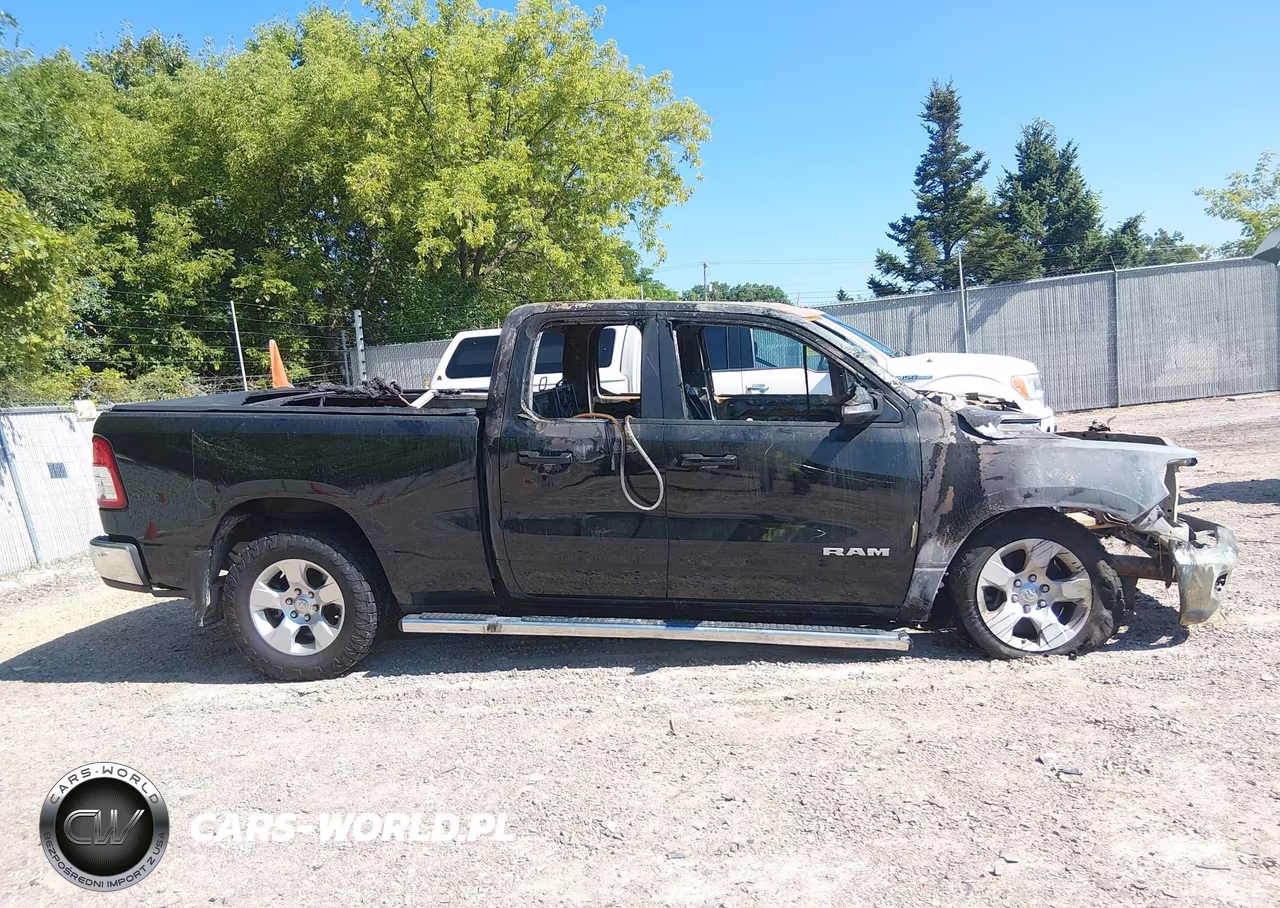 2021 Ram 1500 Big Horn 4X4 6'4 Box VIN:1C6SRFBT9MN561578 - 13