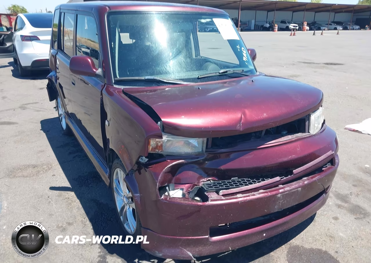2004 Scion Xb