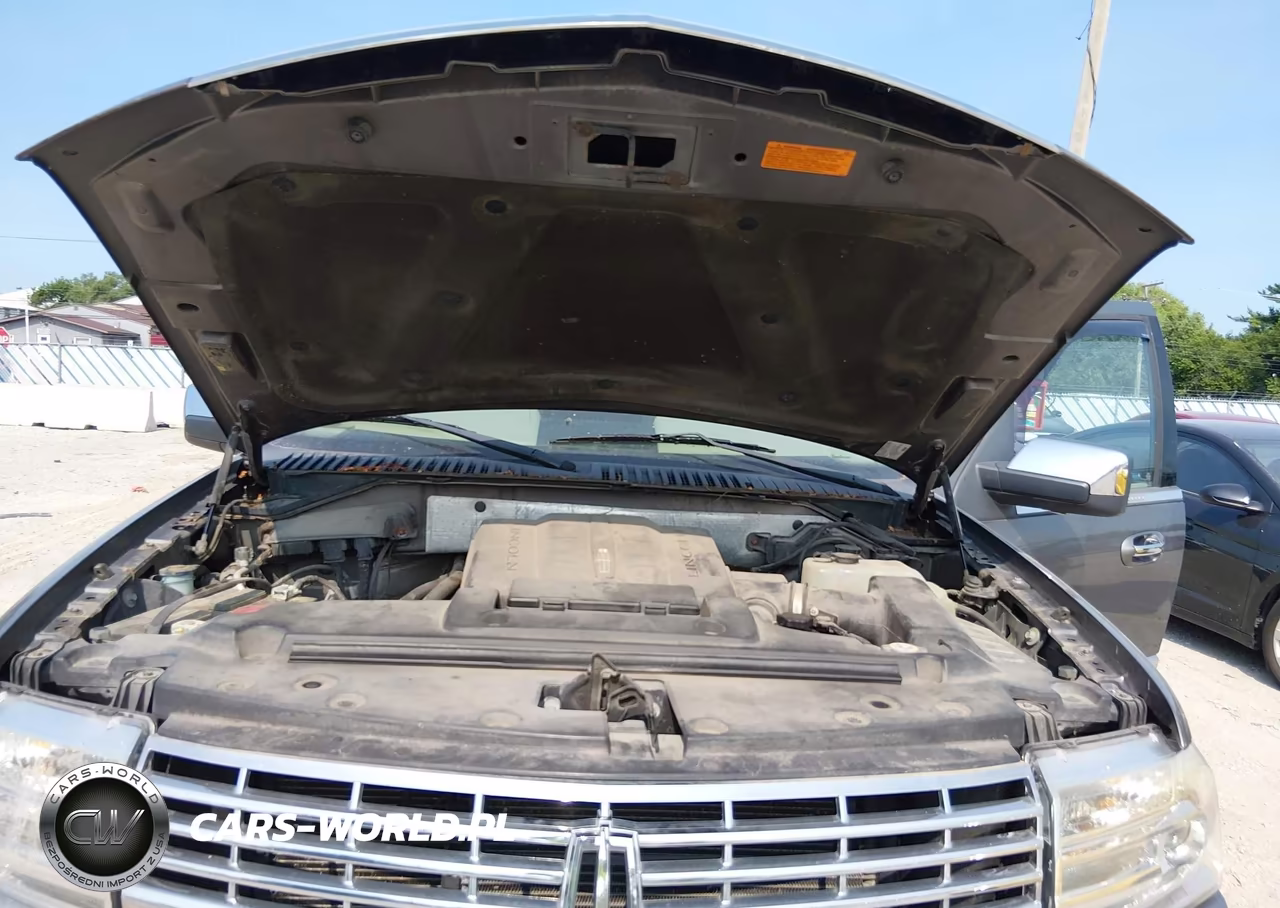 2012 Lincoln Navigator VIN:5LMJJ2J53CEL00686 - 10