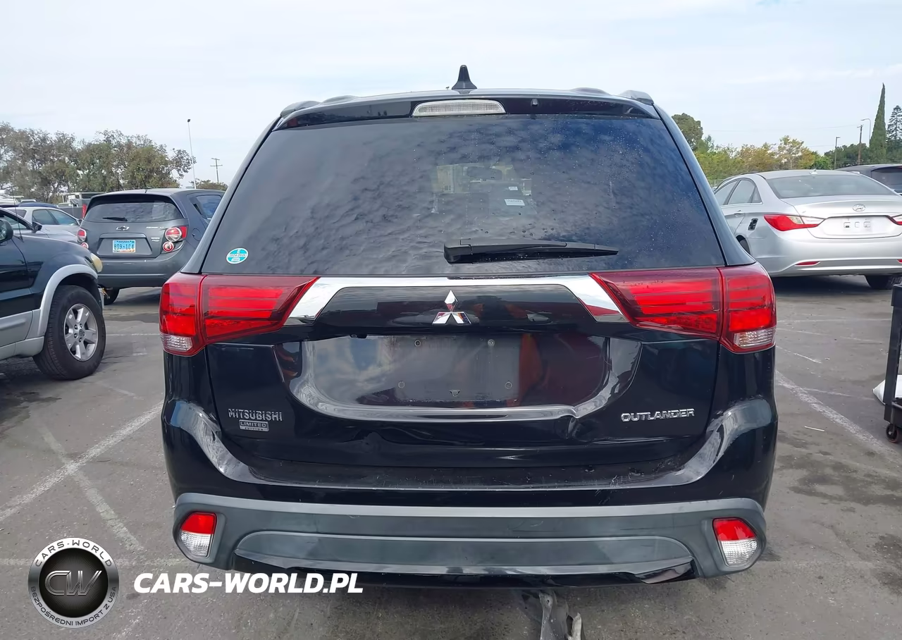 2018 Mitsubishi Outlander Le VIN:JA4AD3A3XJZ050138 - 17