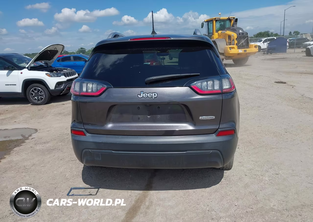 2019 Jeep Cherokee Latitude Plus Fwd VIN:1C4PJLLB1KD275365 - 16