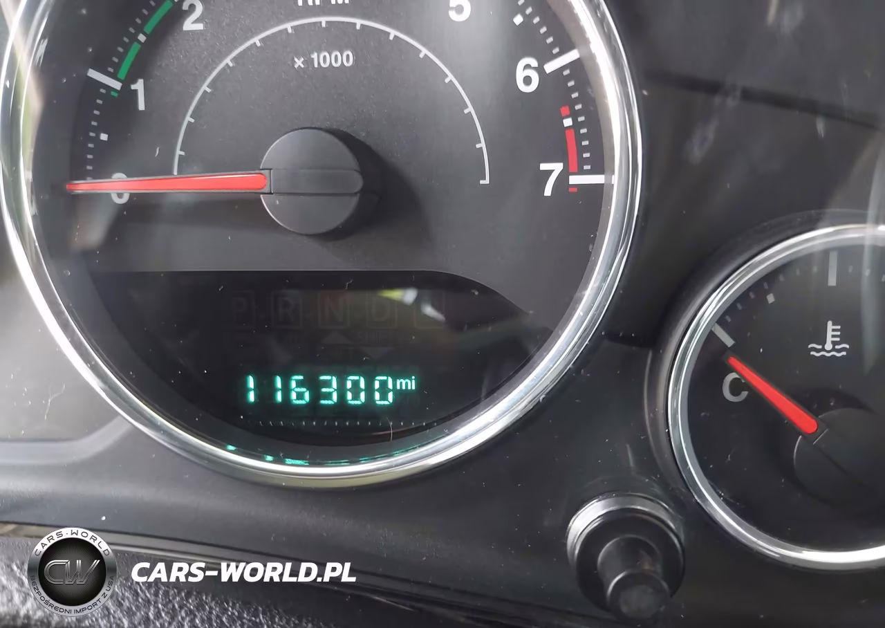 2015 Jeep Wrangler Unlimited Sport VIN:1C4HJWDG8FL601870 - 14