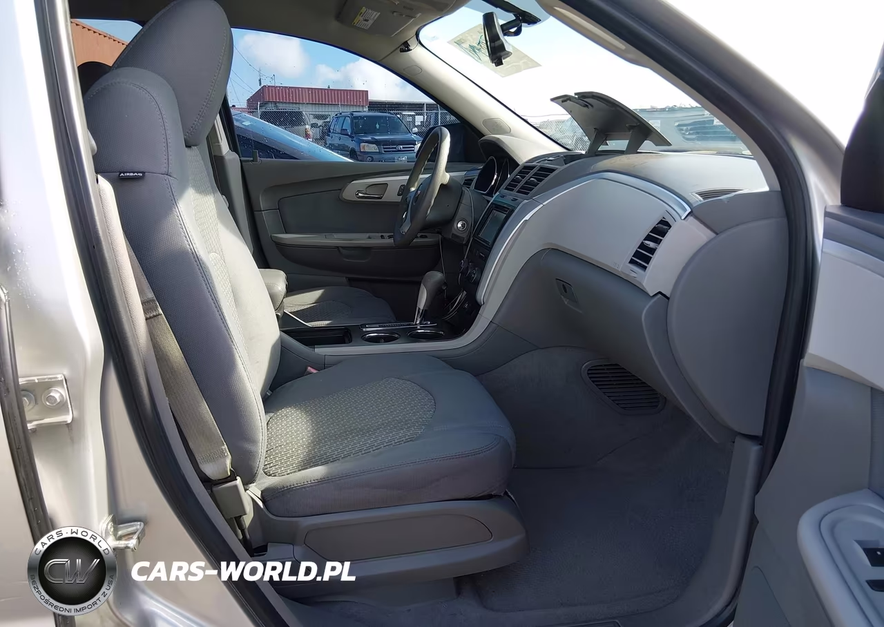 2012 Chevrolet Traverse Ls VIN:1GNKREED7CJ380208 - 5