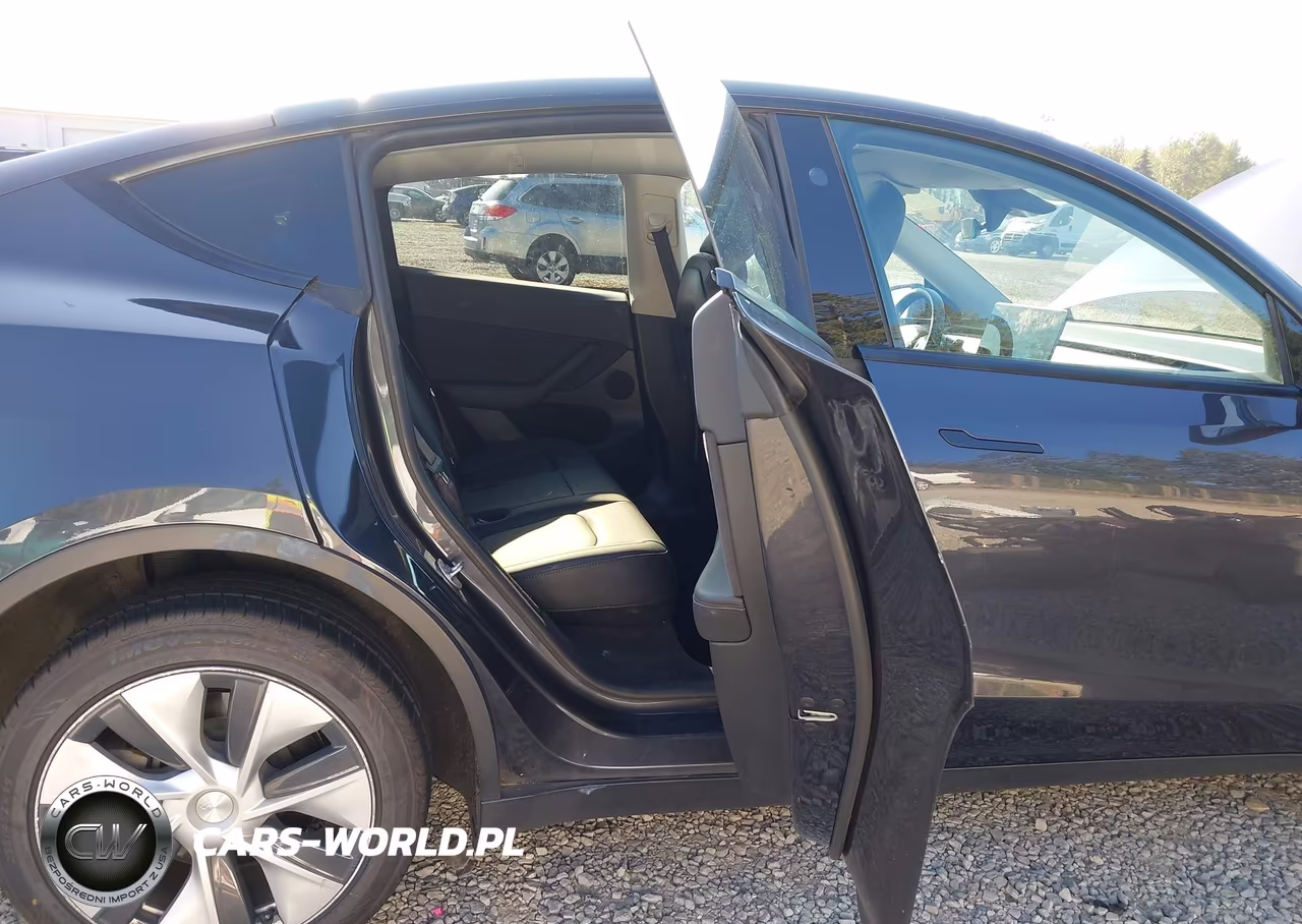 2024 Tesla Model Y Long Range Single Motor Rear-Wheel Drive-Rwd VIN:7SAYGDEDXRF006276 - 8