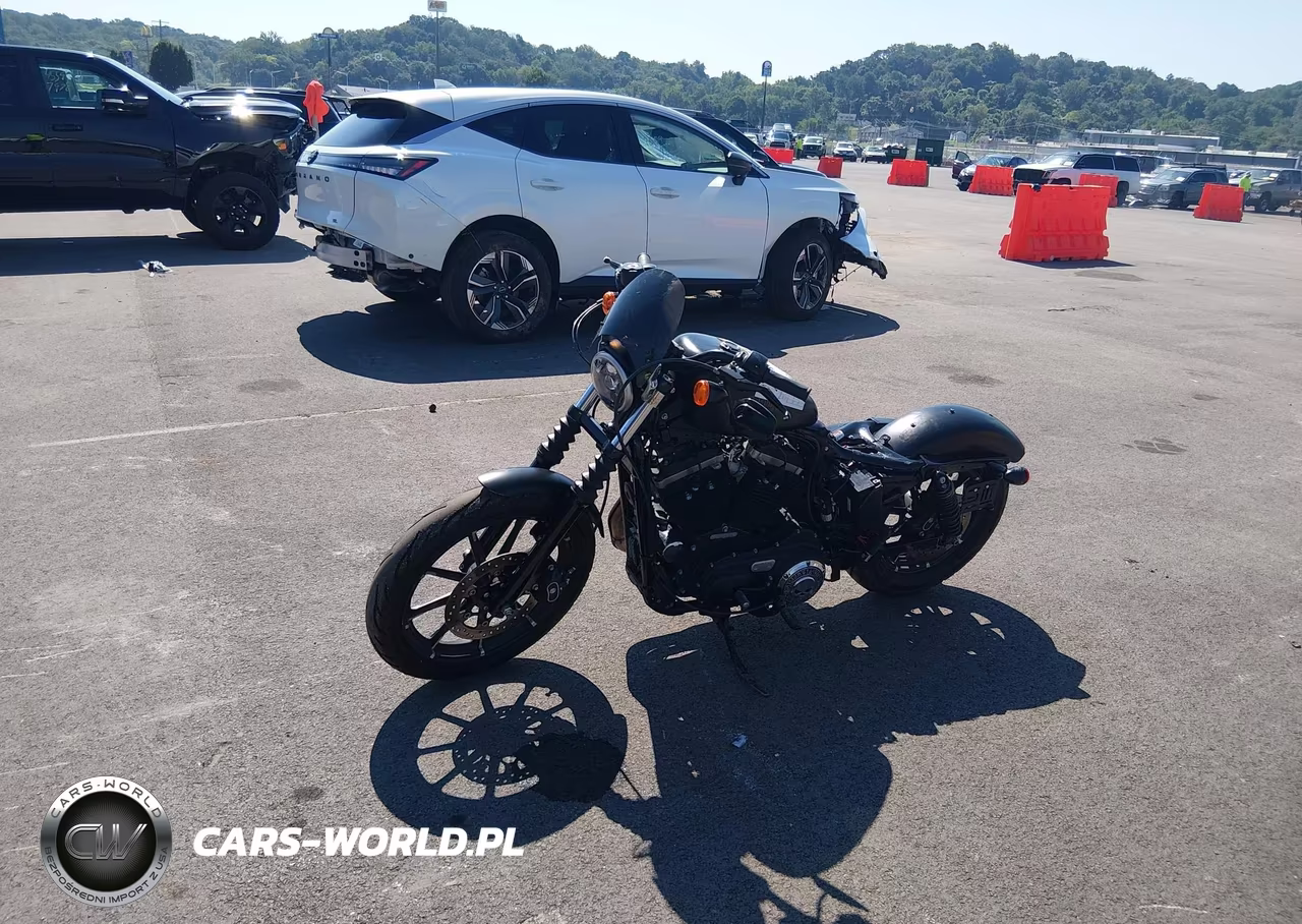 2017 Harley-Davidson Xl883 Iron 883 VIN:1HD4LE215HC438615 - 2
