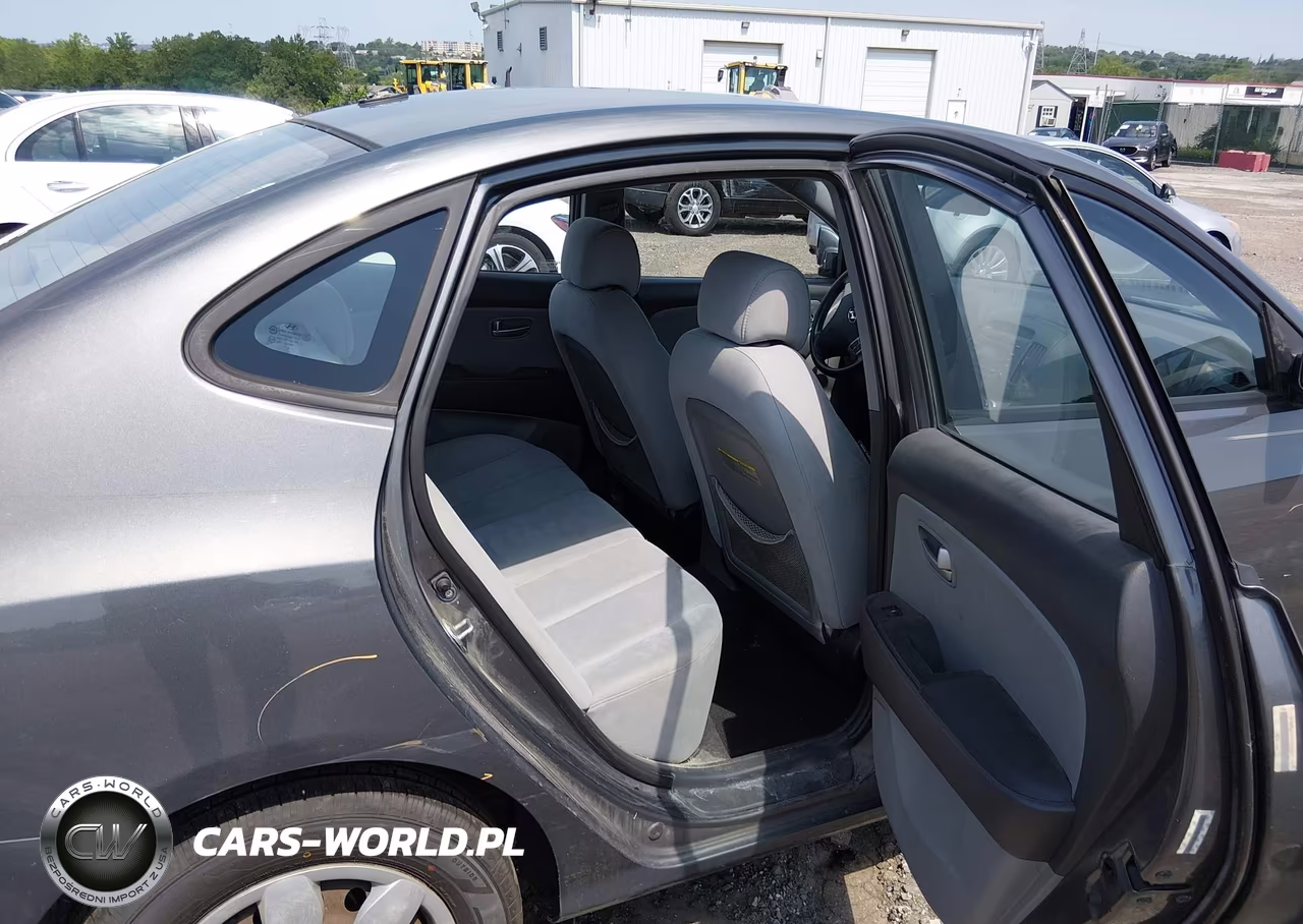 2008 Hyundai Elantra Gls-Se VIN:KMHDU46D18U519856 - 8