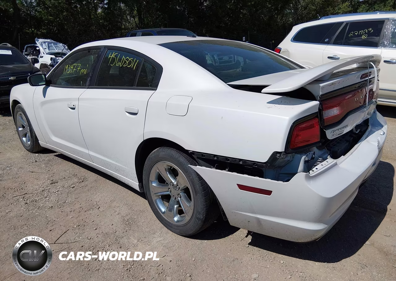 2013 Dodge Charger Sxt VIN:2C3CDXHG8DH545204 - 3