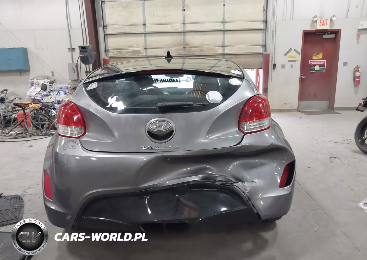 2012 Hyundai Veloster Base W-Black VIN:KMHTC6AD1CU026768 - 16