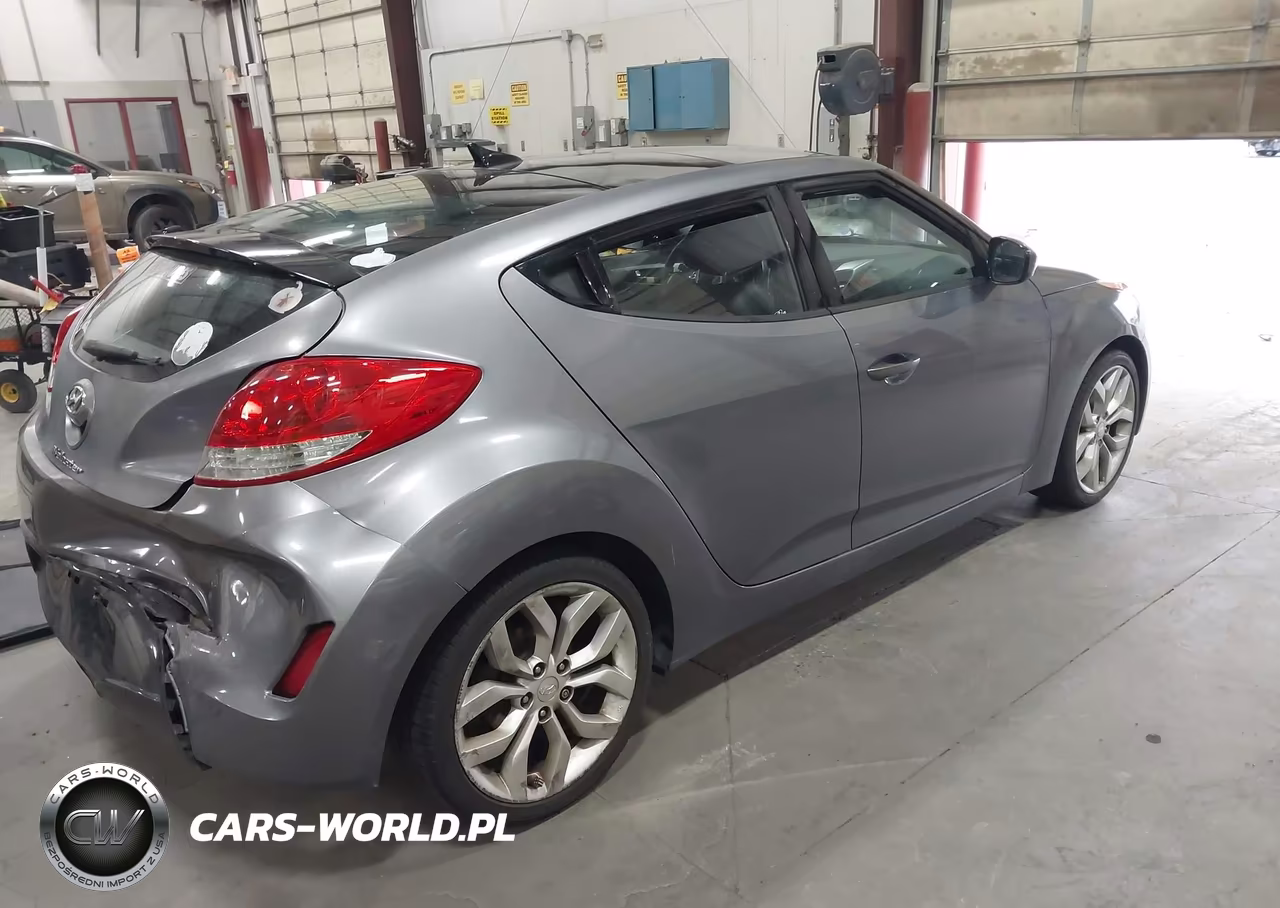 2012 Hyundai Veloster Base W-Black VIN:KMHTC6AD1CU026768 - 4