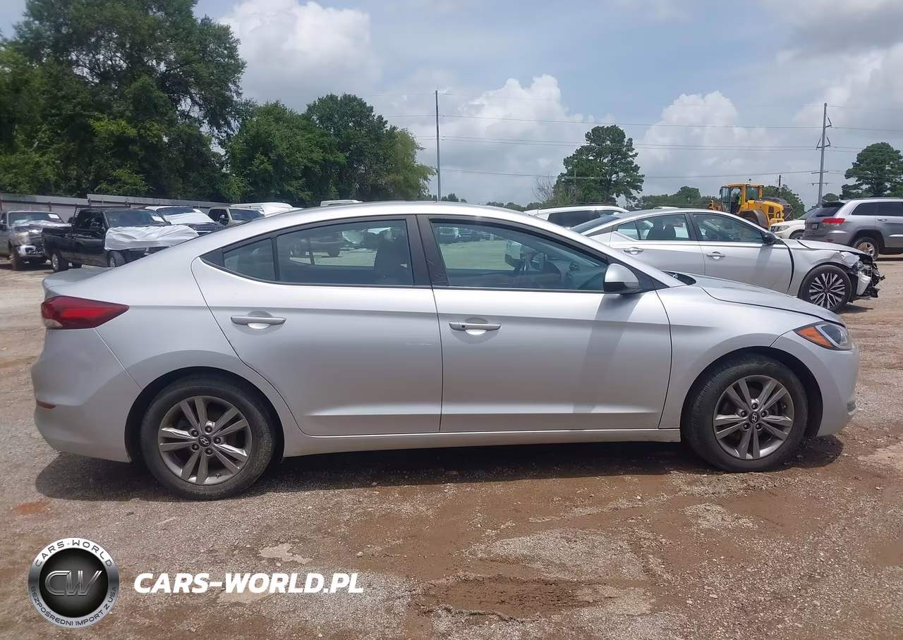 2018 Hyundai Elantra Value Edition VIN:KMHD84LF5JU501814 - 13