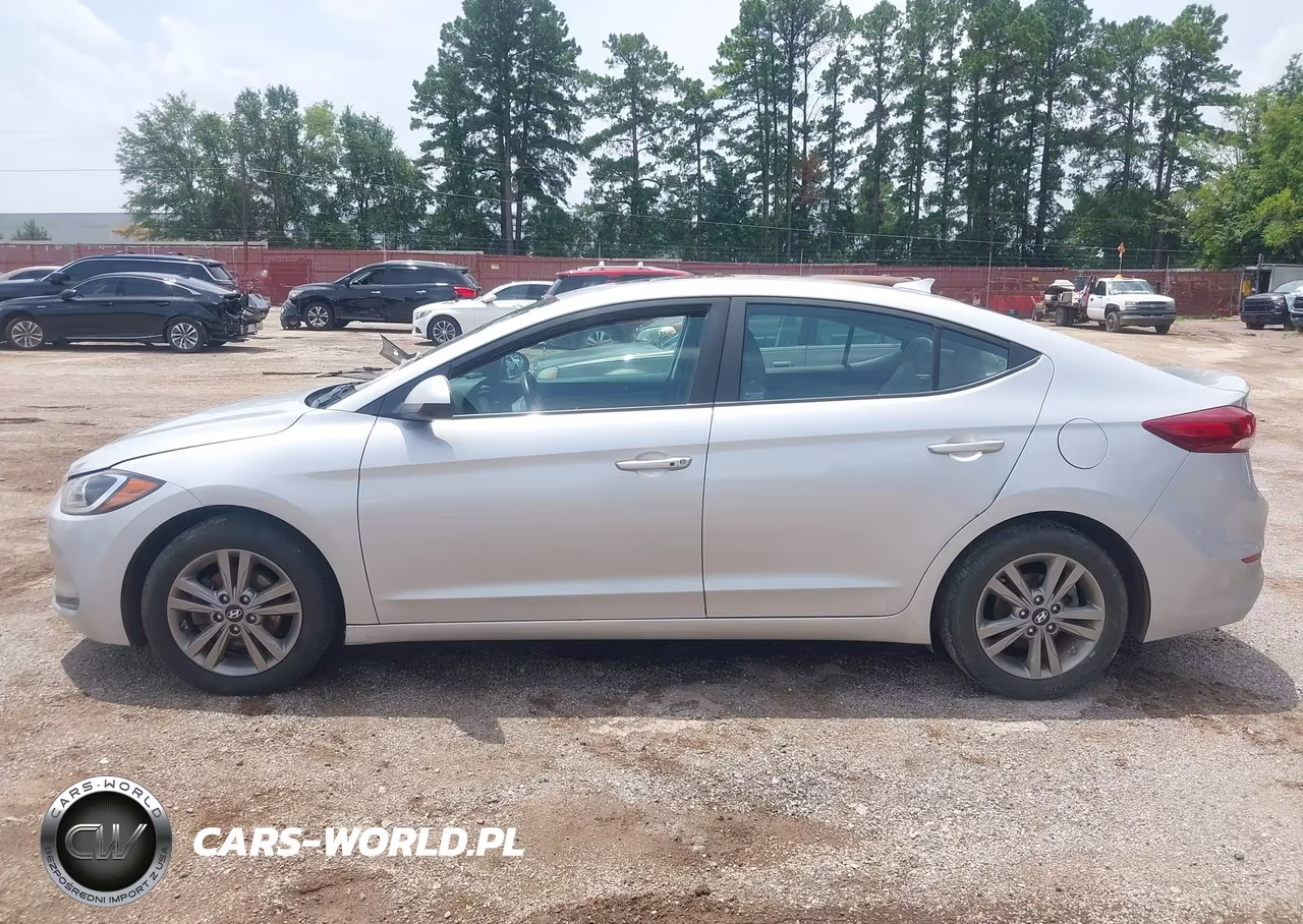 2018 Hyundai Elantra Value Edition VIN:KMHD84LF5JU501814 - 14