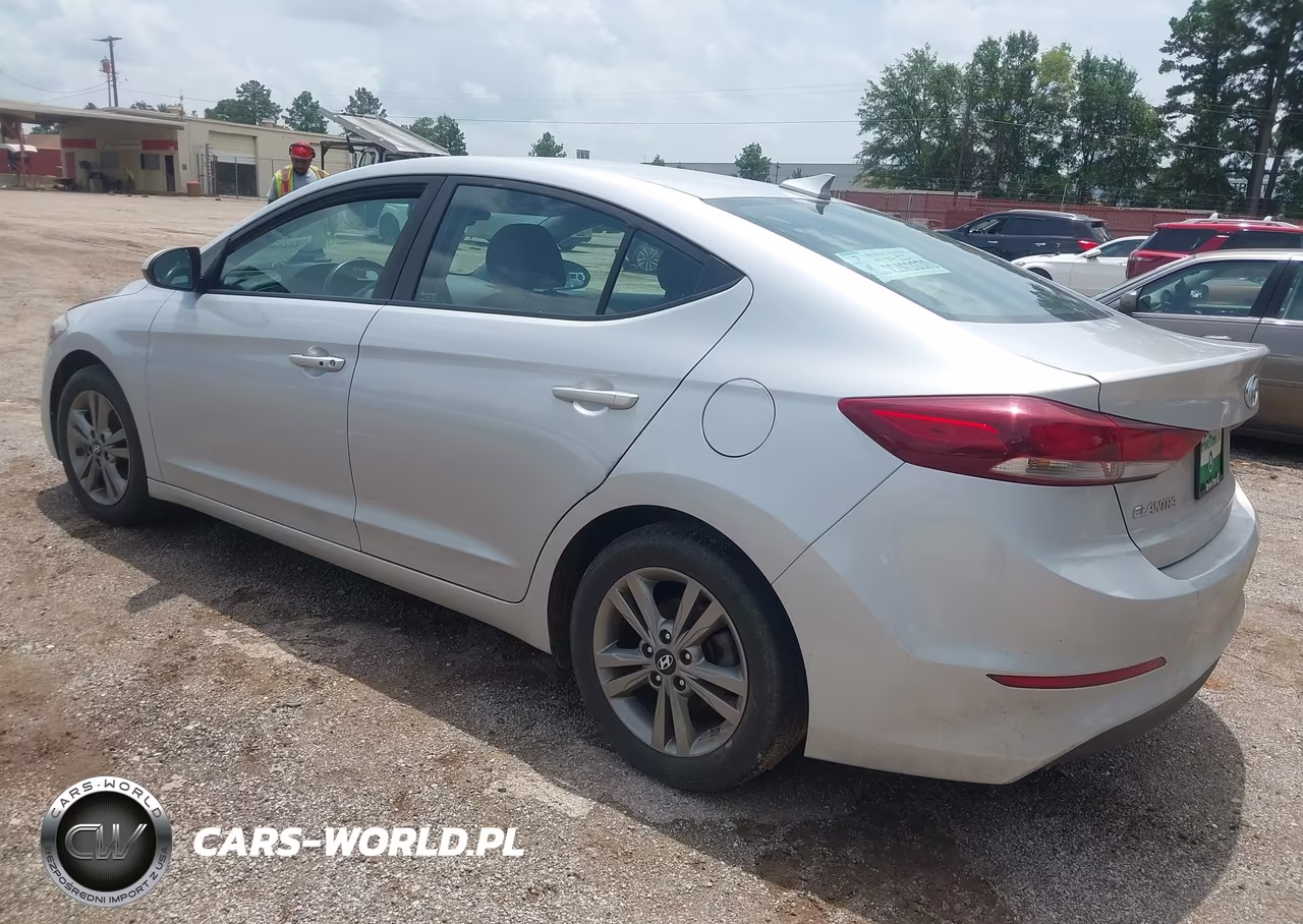 2018 Hyundai Elantra Value Edition VIN:KMHD84LF5JU501814 - 3