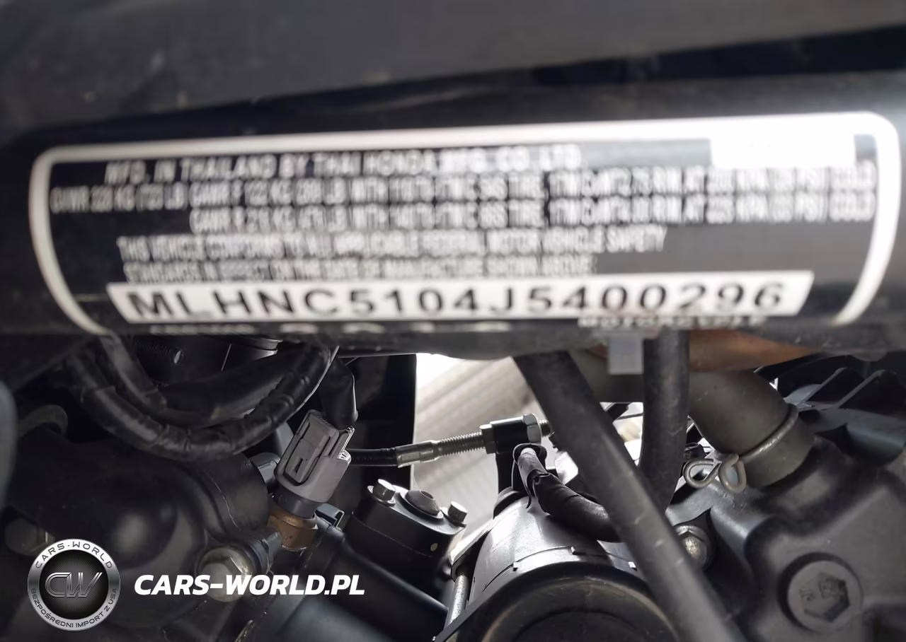 2018 Honda Cbr300 R VIN:MLHNC5104J5400296 - 10