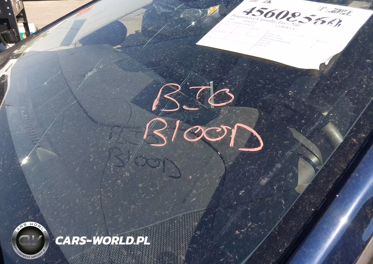 2020 Toyota Corolla Le VIN:JTDHPRAE7LJ096690 - 18