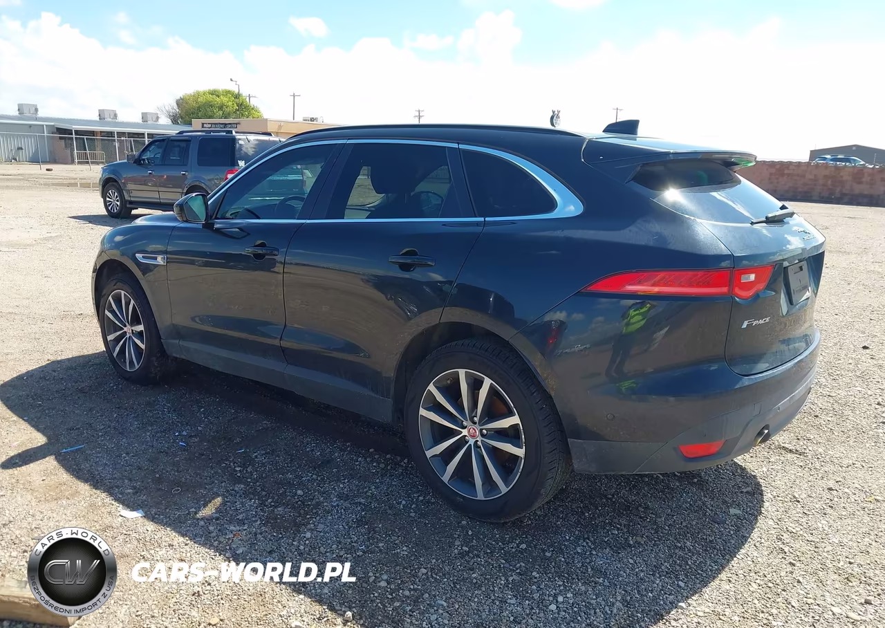 2019 Jaguar F-Pace 25T Prestige VIN:SADCK2FX9KA392470 - 3