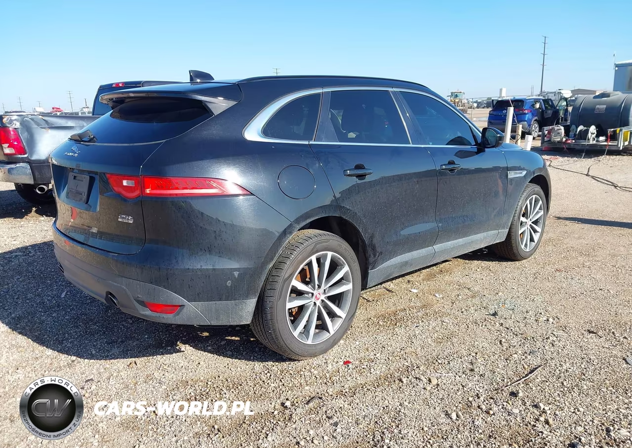 2019 Jaguar F-Pace 25T Prestige VIN:SADCK2FX9KA392470 - 4