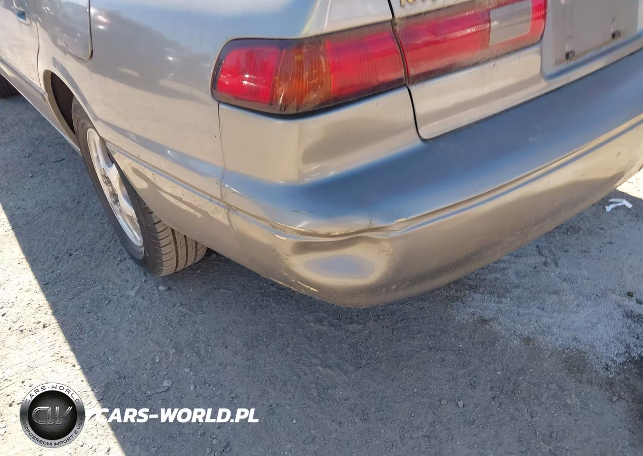 1998 Toyota Camry Le VIN:JT2BG22K7W0167858 - 12