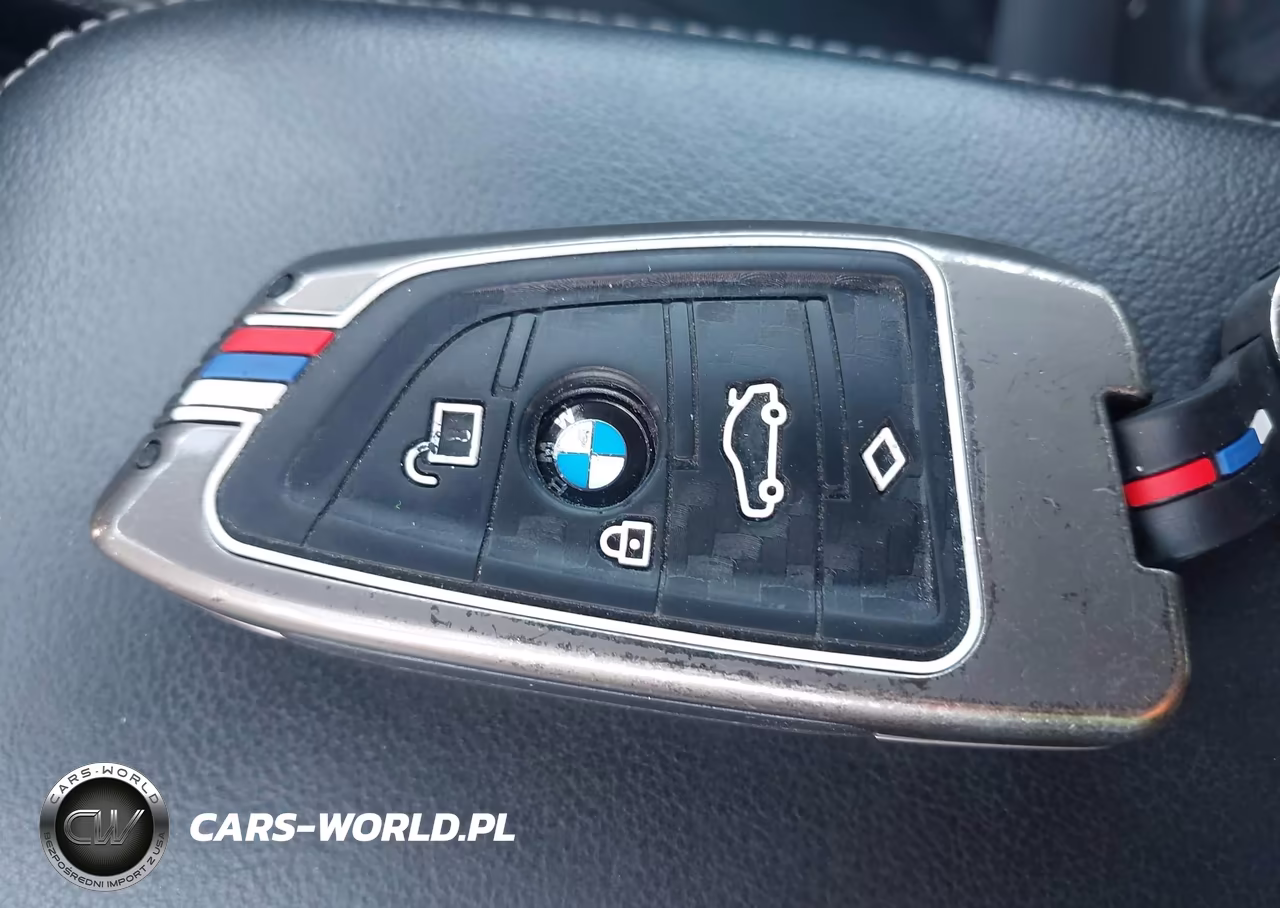 2018 BMW X3 xDrive30I VIN:5UXTR9C59JLD59430 - 11